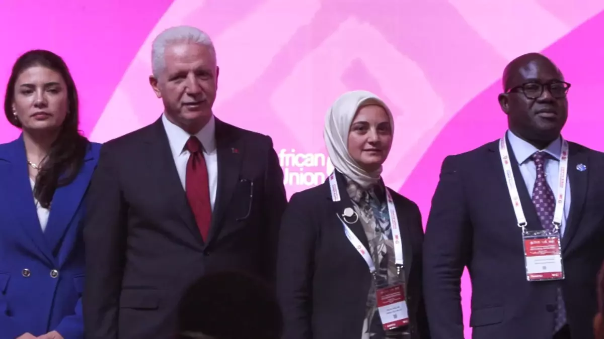 Emine Erdoğan: Kadınlar ülkelerimizi 21’inci yüzyılın parlayan yıldızları haline getirecekler