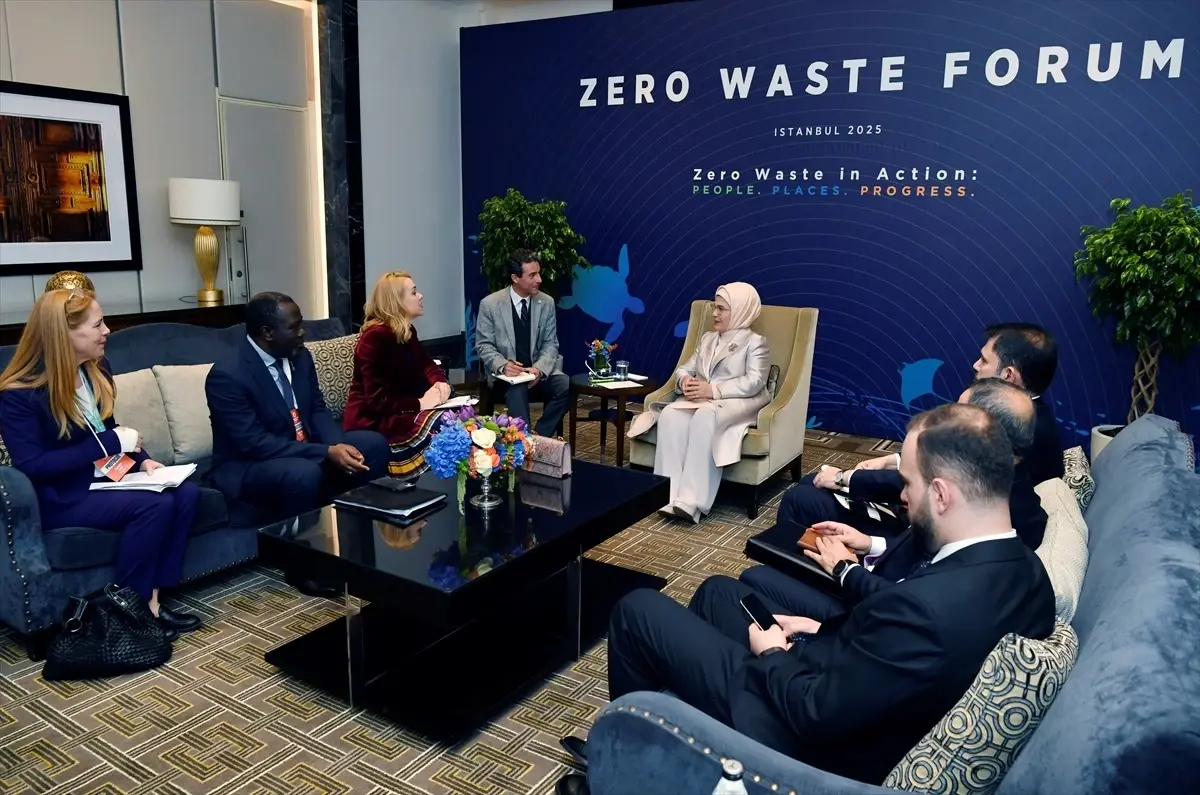 emine erdogan unece icra sekreteri tatiana molcean ile gorustu wmWnUF3f.jpg