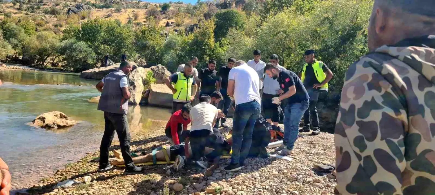 Siirt’te Zarova Çayı’na Giren Genç Boğuldu