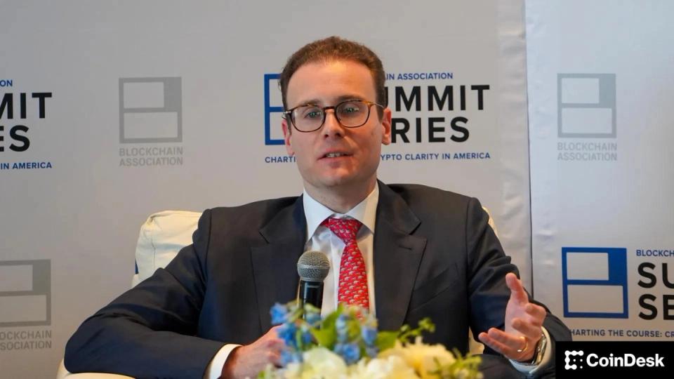 Trump Nominee Mike Selig Set for CFTC Confirmation Hearing as Crypto Bill Advances