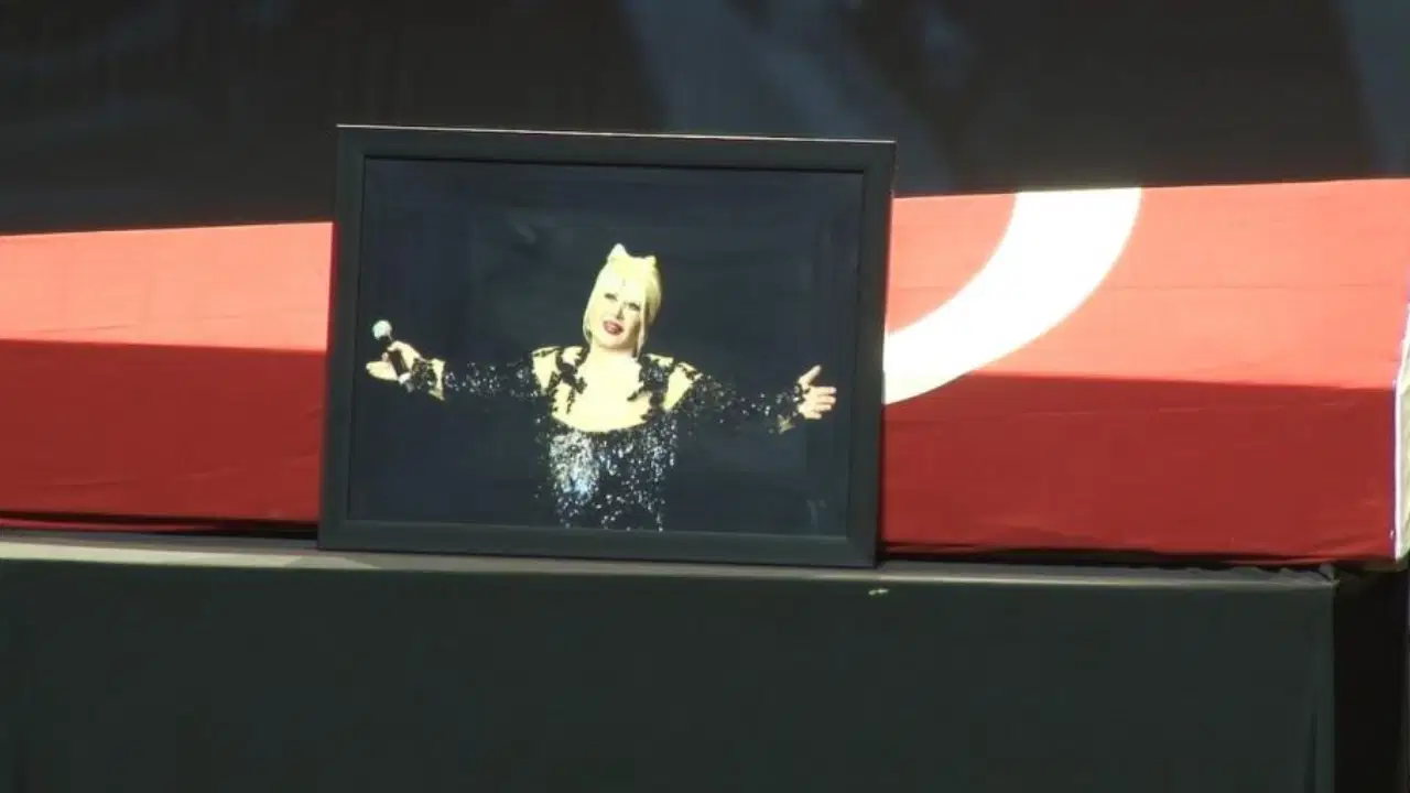 Usta sanatçıya veda: Muazzez Abacı için AKM’de tören düzenlendi