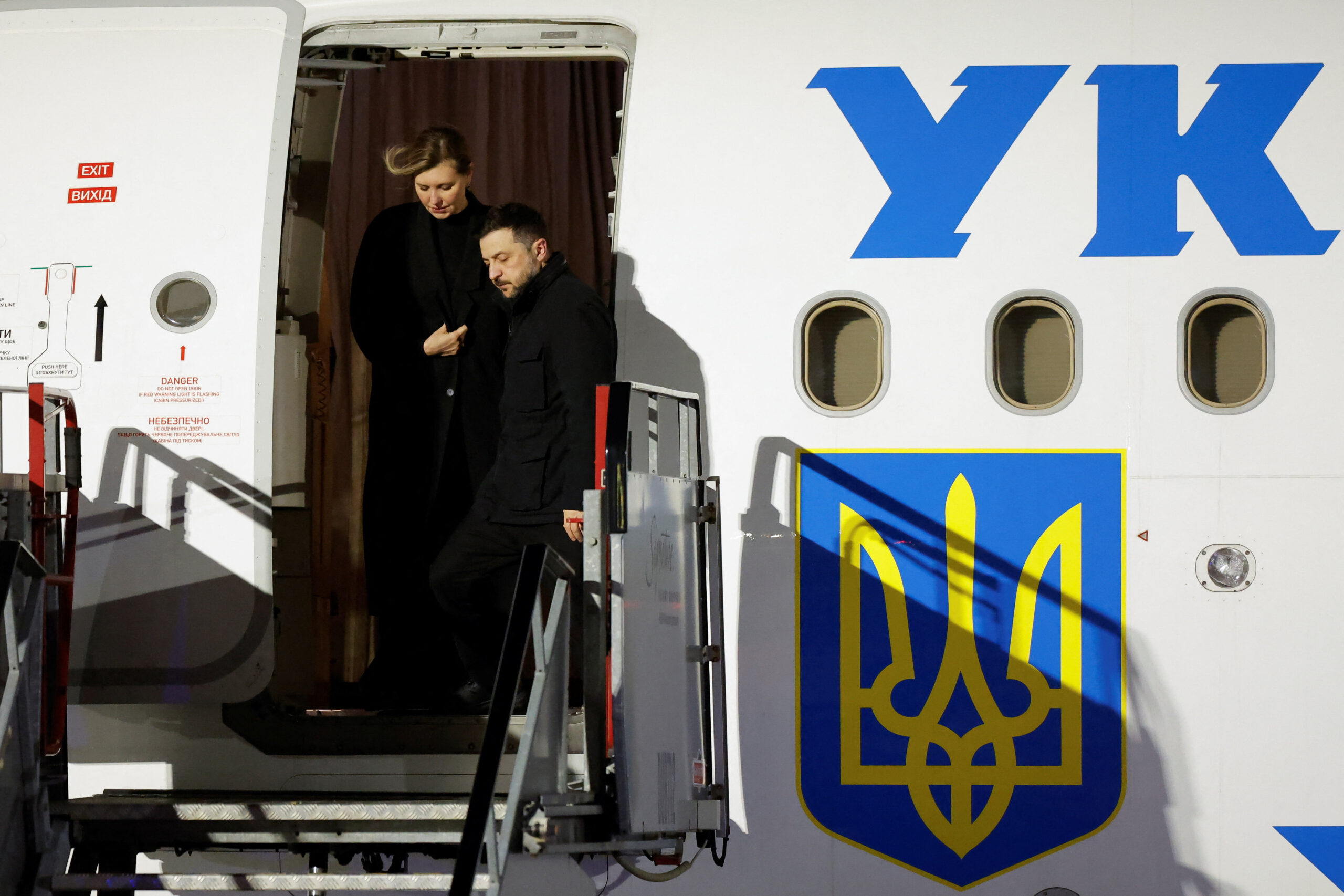 Dublin’de Zelenski ziyareti öncesi askeri dron paniği